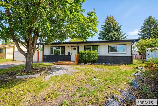 272 Valley Drive, Idaho Falls, ID 83401