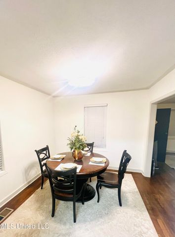 1039 Hall Lane, Raymond, MS 39154