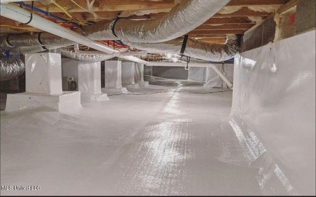 1039 Hall Lane, Raymond, MS 39154