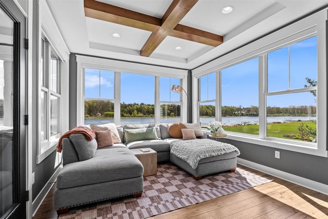 8020 Summerwood Court, Hudsonville, MI 49426