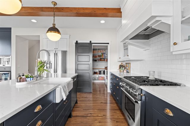 8020 Summerwood Court, Hudsonville, MI 49426