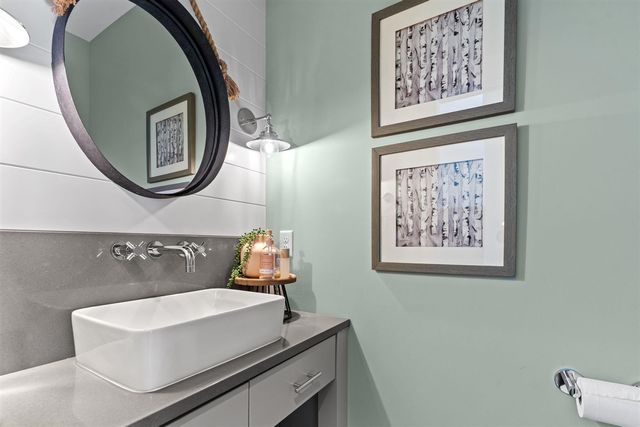 8020 Summerwood Court, Hudsonville, MI 49426