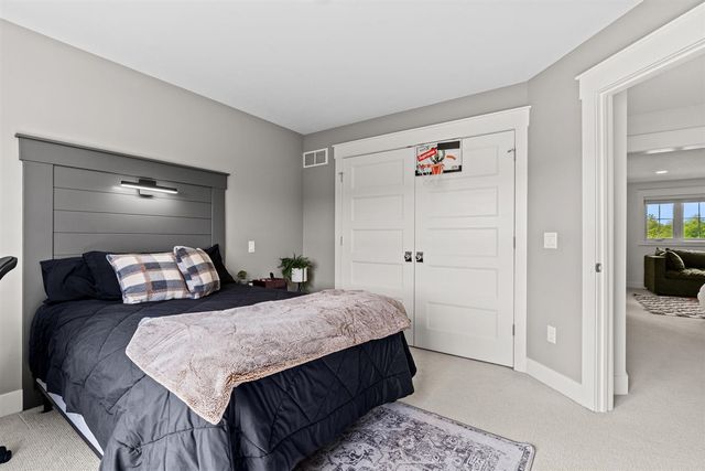 8020 Summerwood Court, Hudsonville, MI 49426