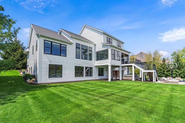 8020 Summerwood Court, Hudsonville, MI 49426