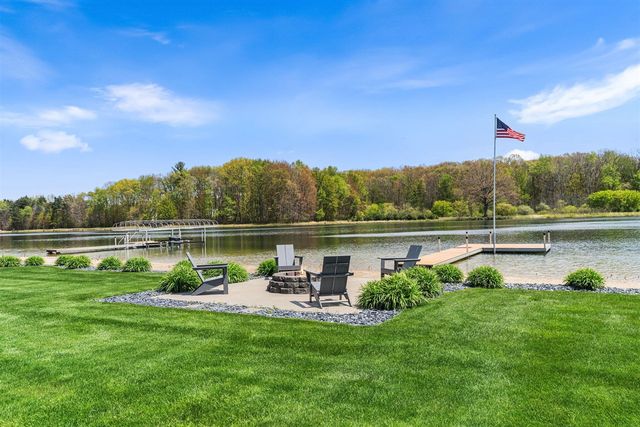 8020 Summerwood Court, Hudsonville, MI 49426