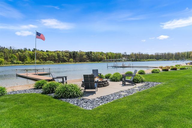 8020 Summerwood Court, Hudsonville, MI 49426