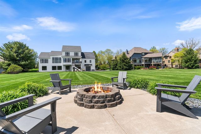 8020 Summerwood Court, Hudsonville, MI 49426