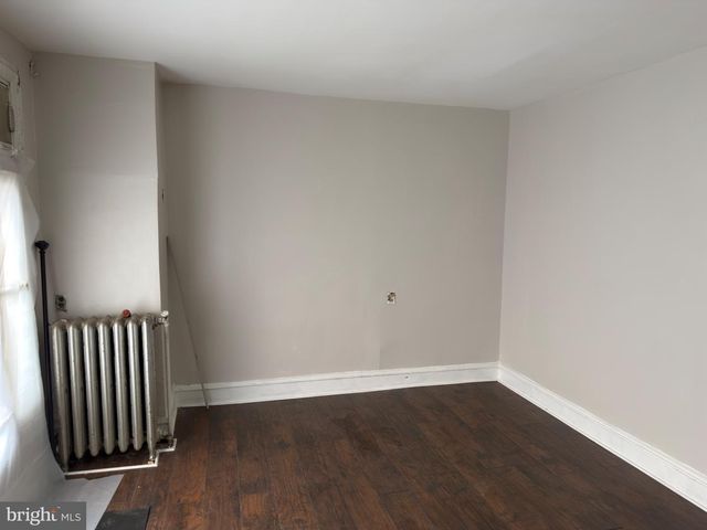 5624 N 5TH ST, Philadelphia, PA 19120