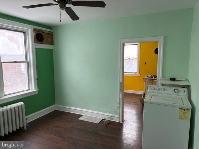 5624 N 5TH ST, Philadelphia, PA 19120
