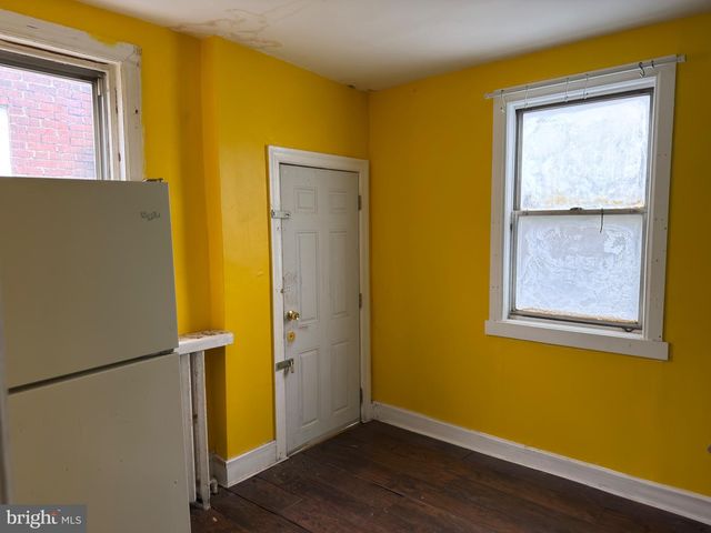 5624 N 5TH ST, Philadelphia, PA 19120