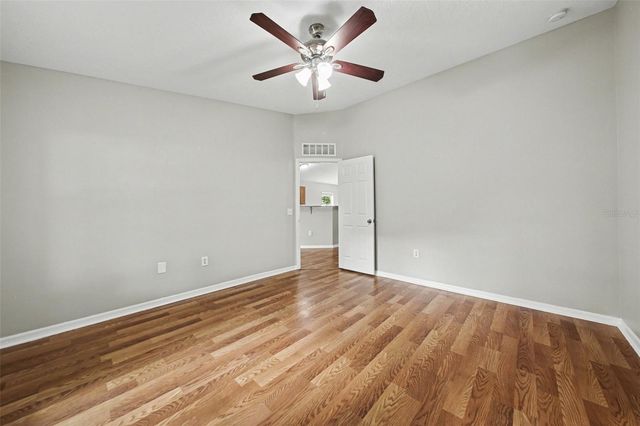 2212 NICOLLETT WAY, Leesburg, FL 34748