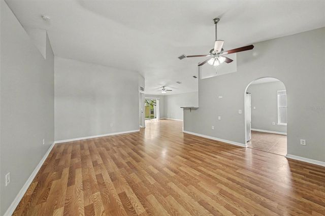 2212 NICOLLETT WAY, Leesburg, FL 34748