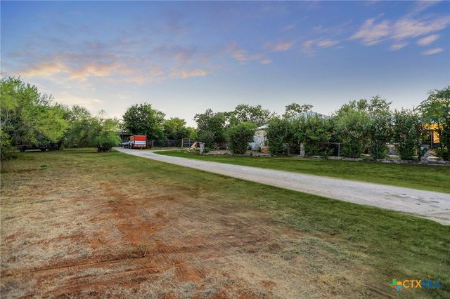 1750 Craddock Way, San Marcos, TX 78666