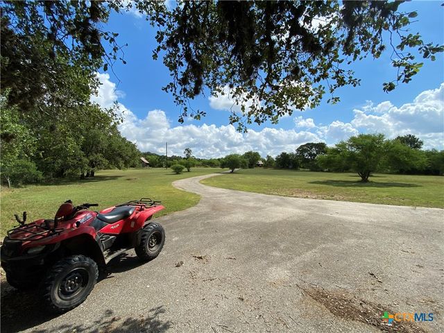 1750 Craddock Way, San Marcos, TX 78666