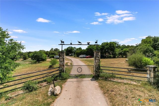 1750 Craddock Way, San Marcos, TX 78666