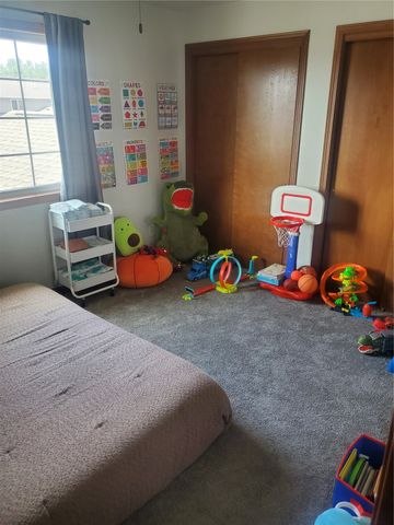 1854 Wrigley Street, Ely, IA 52227