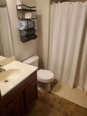 1854 Wrigley Street, Ely, IA 52227