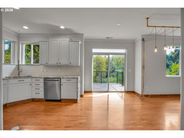 20160 Sw 58TH Ter, Tualatin, OR 97062