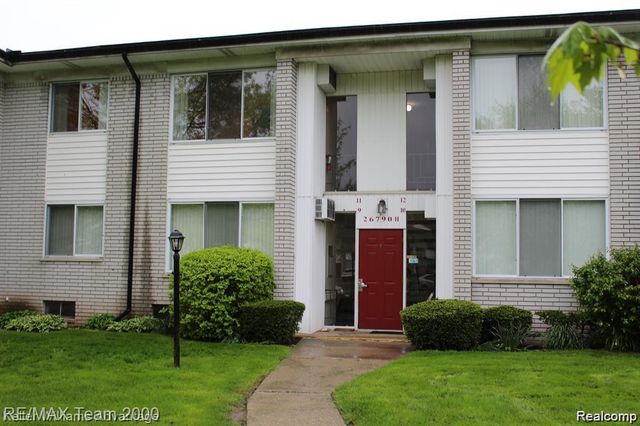 26790 Joy Road, Redford Charter Township, MI 48239