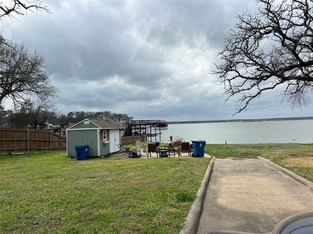 135 Island Park, Gun Barrel City, TX 75156