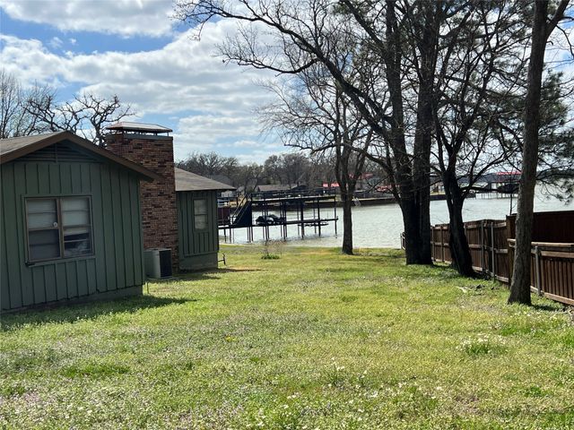 135 Island Park, Gun Barrel City, TX 75156