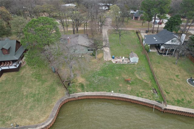 135 Island Park, Gun Barrel City, TX 75156