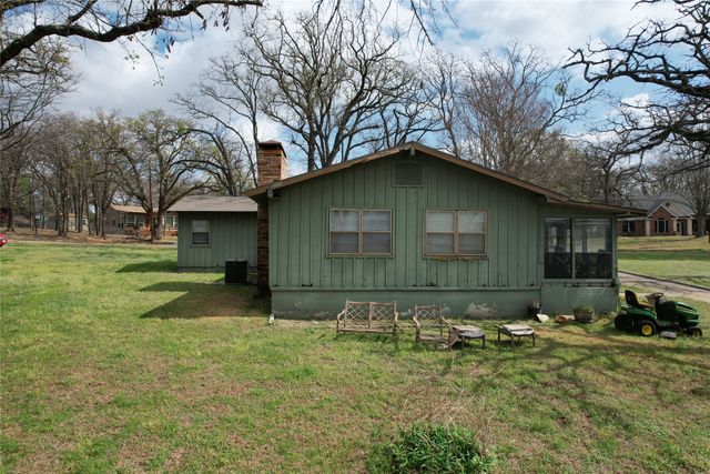 135 Island Park, Gun Barrel City, TX 75156
