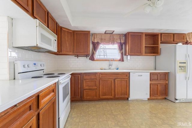 2706 Maple Drive, New Castle, IN 47362