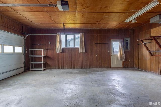 2706 Maple Drive, New Castle, IN 47362