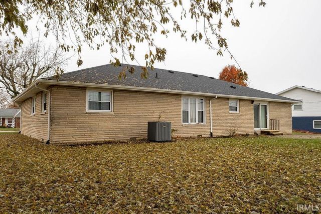 2706 Maple Drive, New Castle, IN 47362