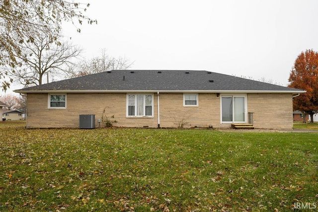 2706 Maple Drive, New Castle, IN 47362