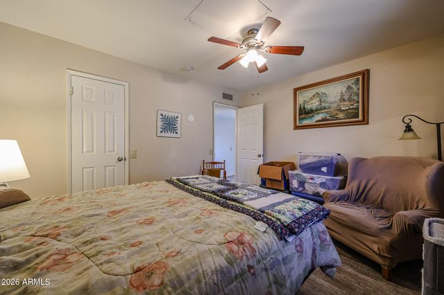 19022 N LAKEFOREST Drive, Sun City, AZ 85373