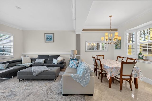 4332 Seagrape Drive 4, Lauderdale-By-The-Sea # 4, Lauderdale By The Sea, FL 33308