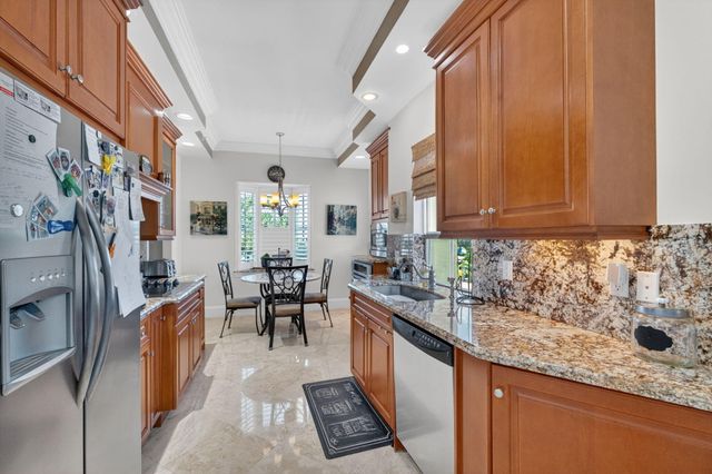 4332 Seagrape Drive 4, Lauderdale-By-The-Sea # 4, Lauderdale By The Sea, FL 33308