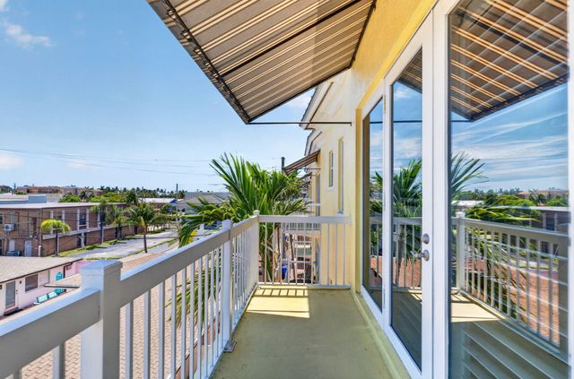 4332 Seagrape Drive 4, Lauderdale-By-The-Sea # 4, Lauderdale By The Sea, FL 33308