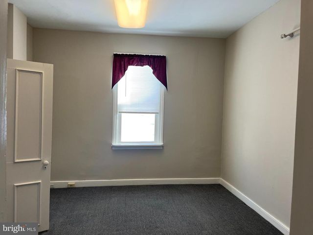 151 E MAIN STREET, Ephrata, PA 17522