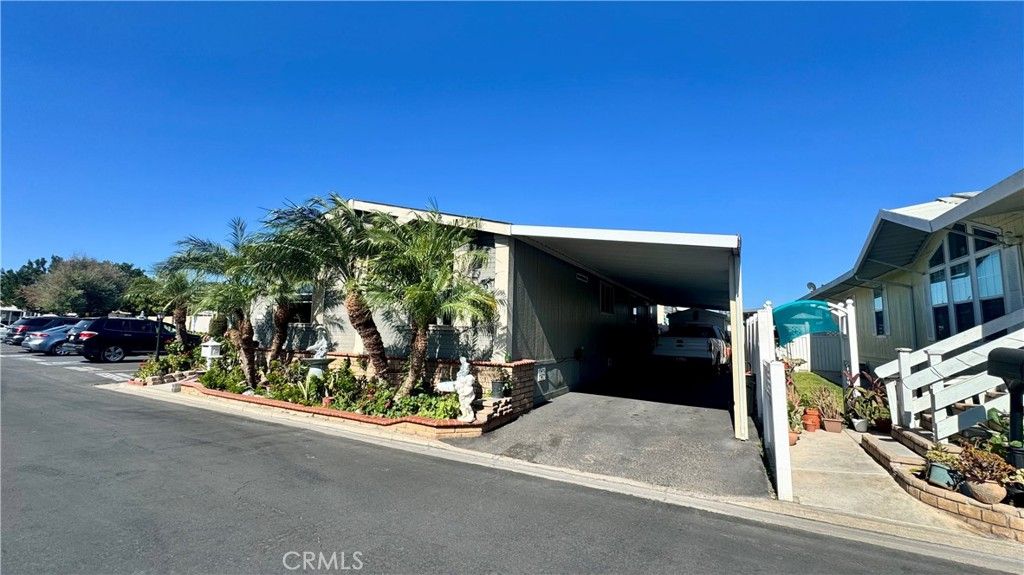 10550 Western 61, Stanton, CA 90680 — photo 2