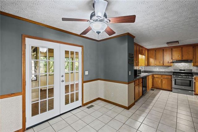 2171 Shillings Chase NW Drive, Kennesaw, GA 30152