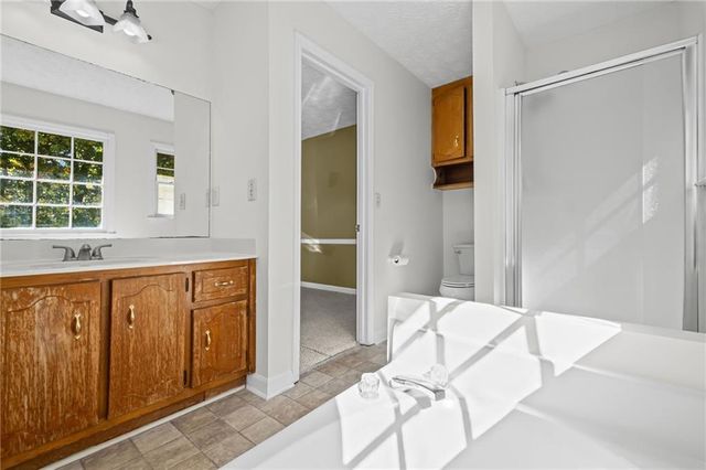 2171 Shillings Chase NW Drive, Kennesaw, GA 30152