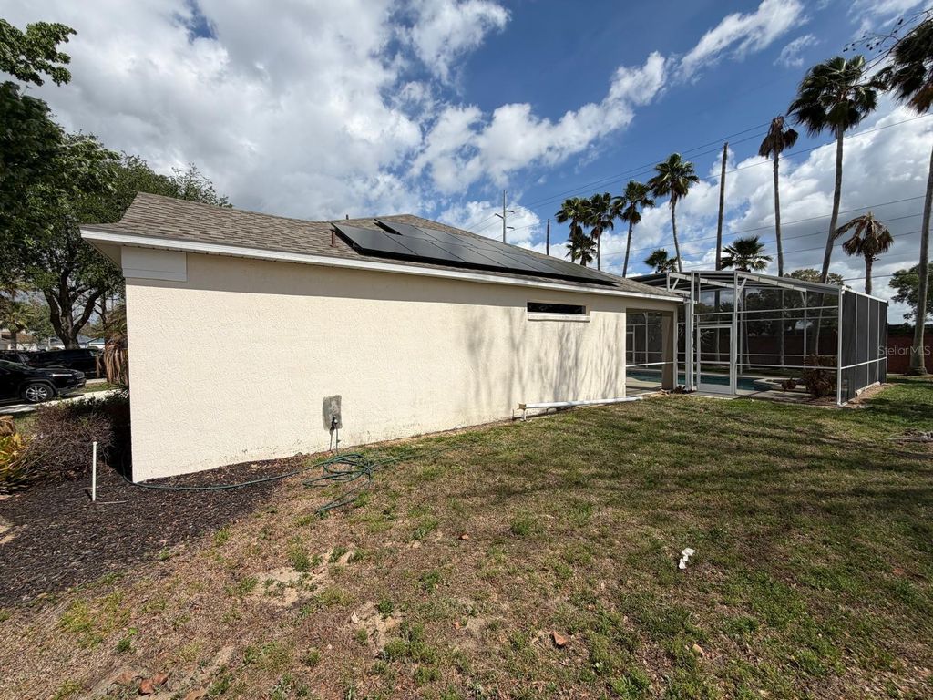 Image 28 of property listing at 471 HOLBORN LOOP, Davenport, FL 33897