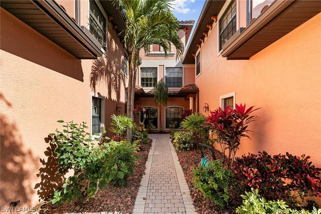 5785 Grande Reserve WAY 9-901, Naples, FL 34110