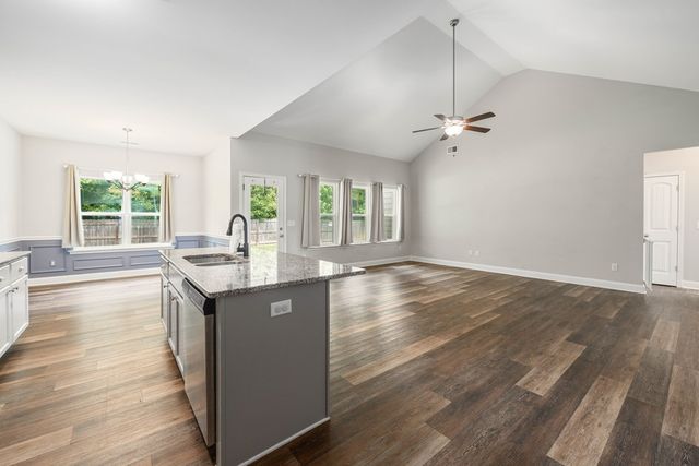 24 Belmont Drive, Fort Mitchell, AL 36856