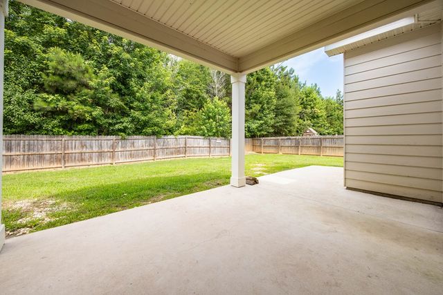 24 Belmont Drive, Fort Mitchell, AL 36856