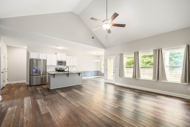 24 Belmont Drive, Fort Mitchell, AL 36856