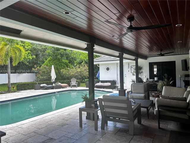5569 Wind Drift Ln, Boca Raton, FL 33433