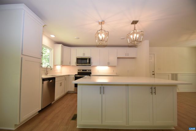 459 LAKE RD HL12B, Troy, VA 22974
