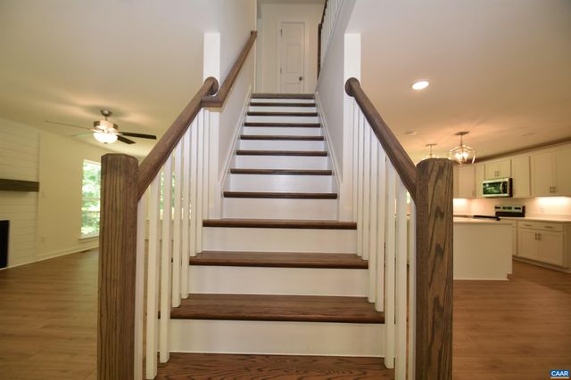 459 LAKE RD HL12B, Troy, VA 22974