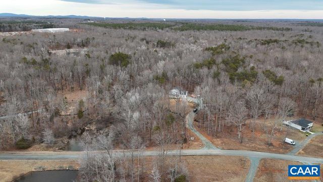 459 LAKE RD HL12B, Troy, VA 22974