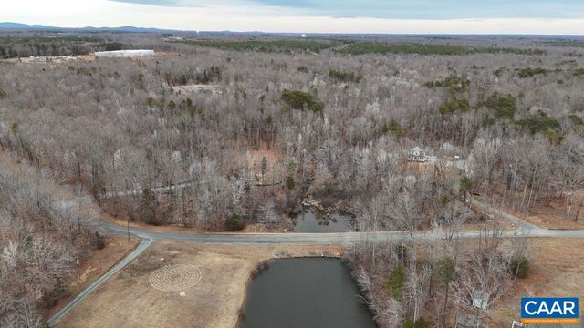 459 LAKE RD HL12B, Troy, VA 22974