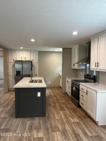 8877 Millers Path NE, Leland, NC 28451